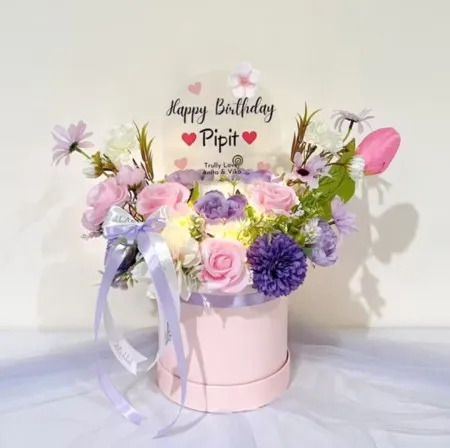 Bloom Box Akrilik Ucapan Ulang Tahun Sukadiri
